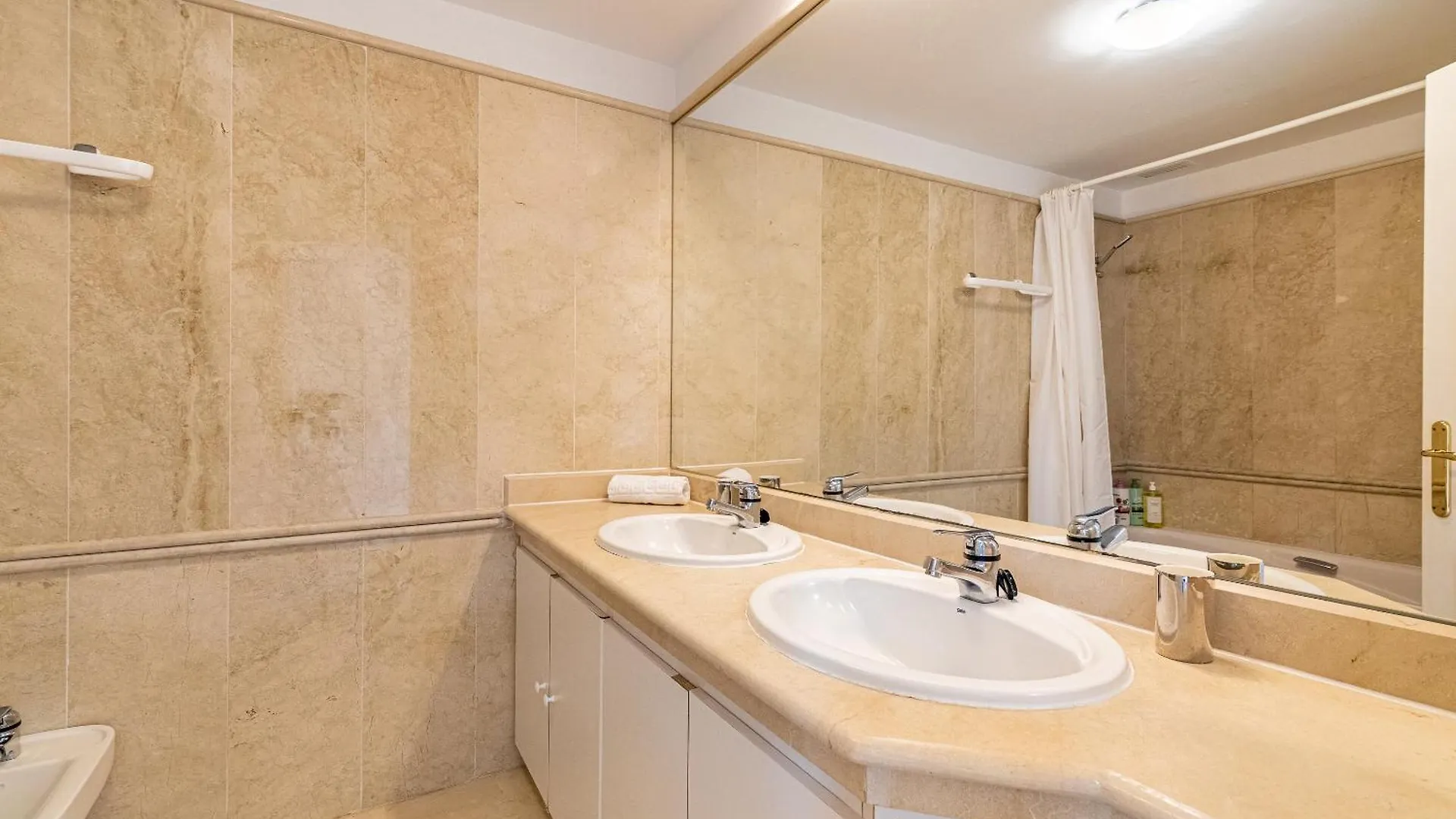 Spacious 3 Bed Home In La Quinta Golf- Marbella Málaga Apartamento