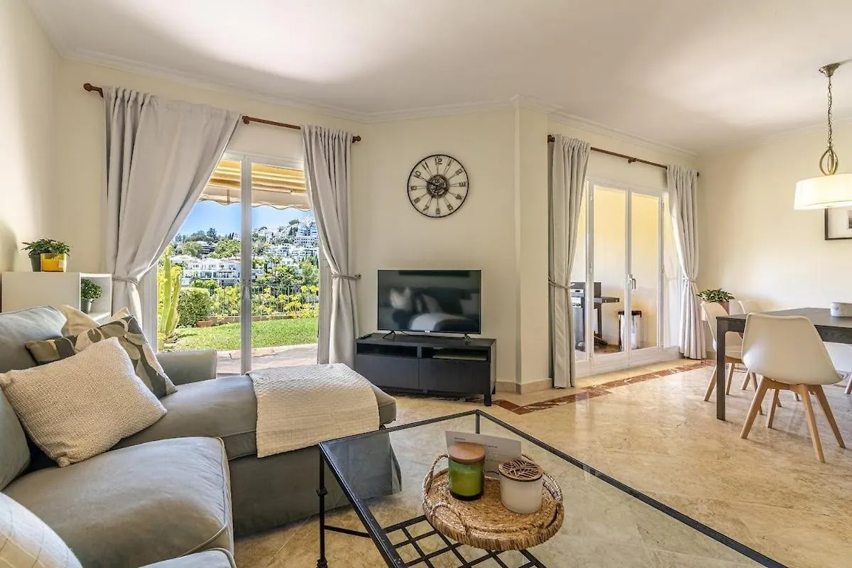 Spacious 3 Bed Home In La Quinta Golf- Marbella Málaga Apartamento